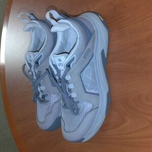 Stio Men's Ridgecap Low Alloy Sneakers US Men's Size 10